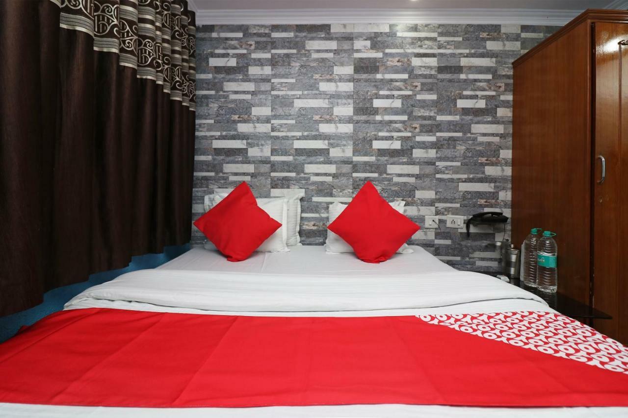 Oyo Flagship 16209 Hotel Ambar Palace Calcutta Calcutta Bara Bazar Eksteriør bilde